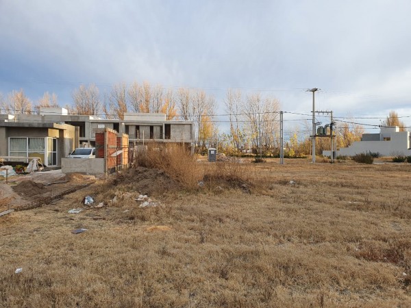 Terreno en Barrio Ayres del Limay
